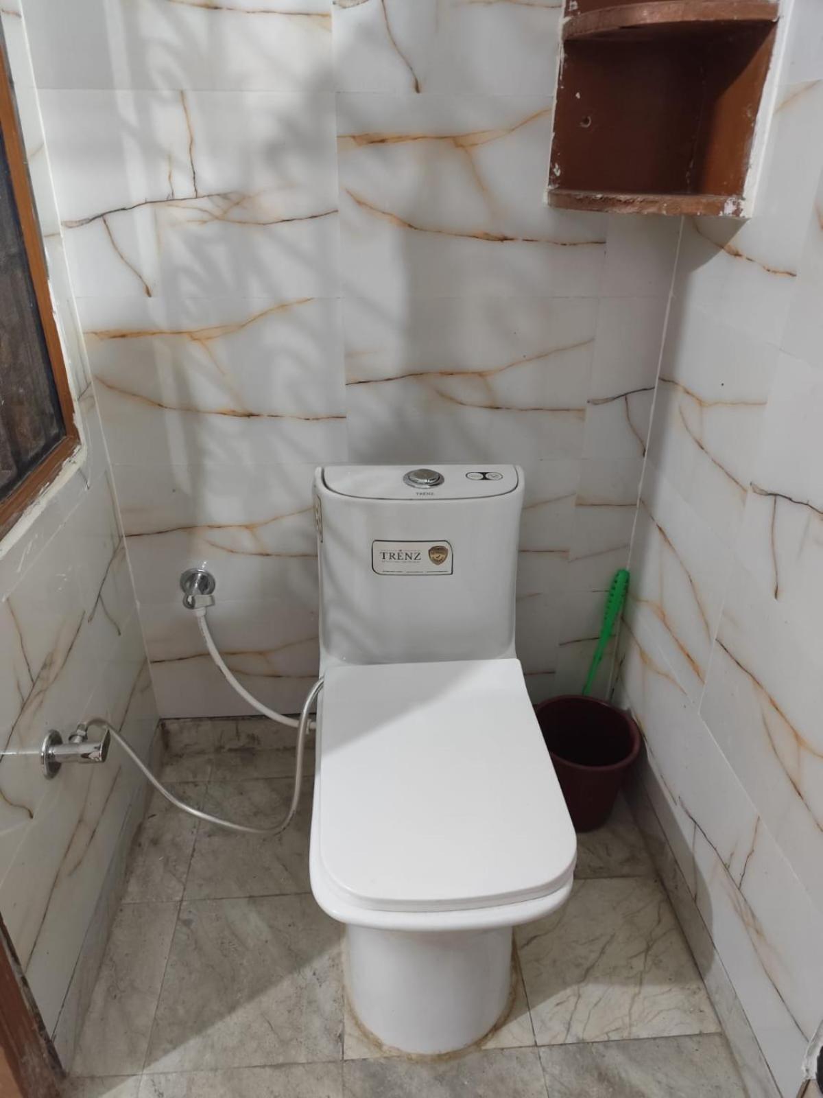 Homestay Comfort Villa Rāmpur Exterior foto